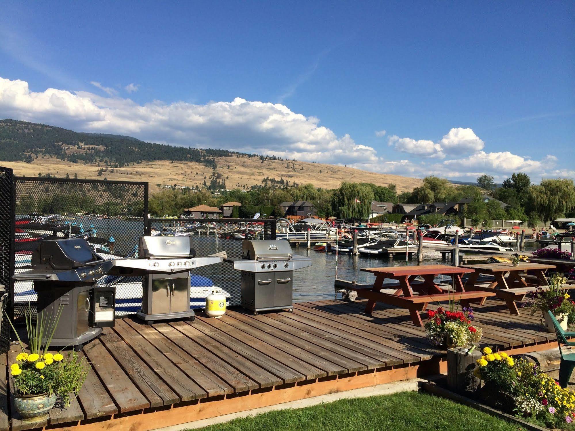 Turtle Bay Marina Resort Winfield Exterior photo